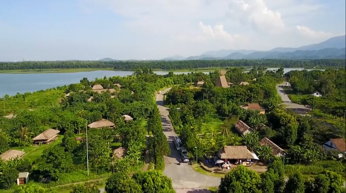 Làng Văn hoá - Du lịch các dân tộc Việt Nam: Hợp tác đầu tư và phát triển